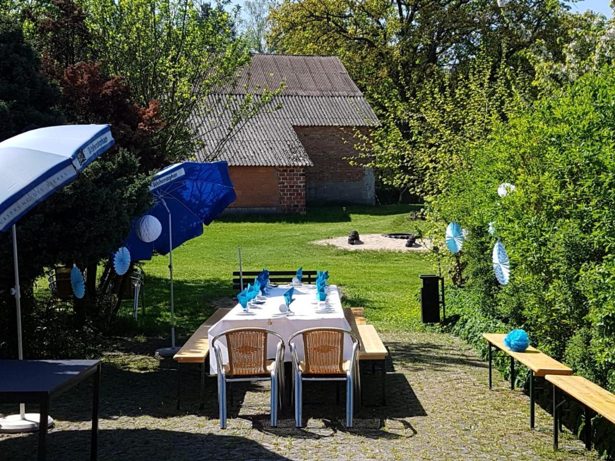 Pension New Nomads Zesch Esterno foto